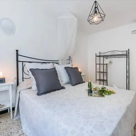 Spacious And Cosy - *