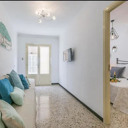 Spacious And Cosy - *